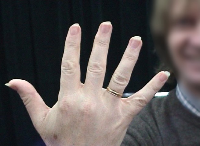 การไว้เล็บสำหรับเล่นกีตาร์