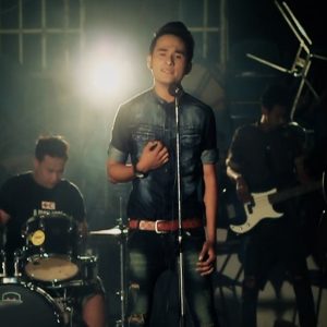 คอร์ดเพลง เธอลืมทุกคำฉันจำทุกนาที วงเปิด