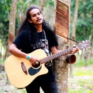 คอร์ดเพลง คิดถึงอีขาดใจ หนวด จิรภัทร