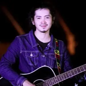 คอร์ดเพลง ตัวไกลใจเดิม แท๊ป วชิระ วงเพกา