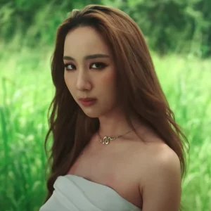 คอร์ดเพลง ต่อให้รู้ว่าไม่จริง (White Lie) อ้าย สรัลชนา