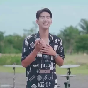 คอร์ดเพลง ไม่มีวันใดไม่รักเธอ เกมส์ ธนากร