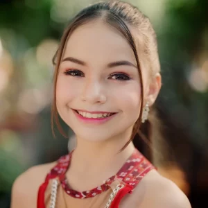 คอร์ดเพลง สิเป็นให้ได้ไอดอล โซเฟีย เพชรบ้านแพ