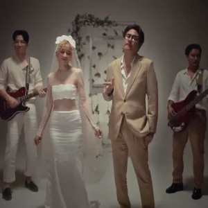 คอร์ดเพลง อีโรติค มูฟวี่ Musketeers