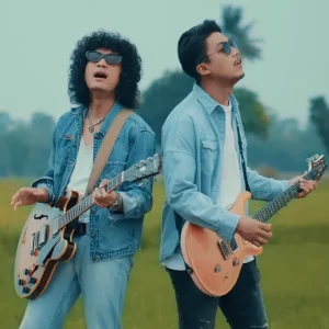 คอร์ดเพลง ไอ้หนุ่มรถไถ พ็อก บิ๊กอายส์