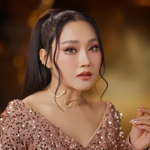 คอร์ดเพลง สัญญาลวงกับดวงดาว หญิง ธิติกานต์