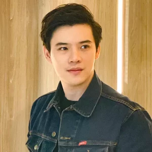  หลาบ แม็คกี้ สกลภัทร