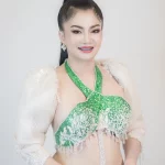 ดอกเหมย เพ็ญนภา