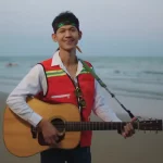 นายอ๊อต สา-มัญ-ชน