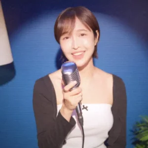  คนที่ส่งเพลงนี้ให้คุณ เดียร์ลอง (กวาง อาริศา)