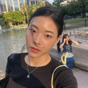 คอร์ดเพลง อยู่ดีๆ อิมเมจ สุธิตา