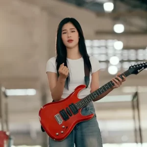 คอร์ดเพลง อยากอยู่แบบบ่มีประโยชน์ (ชีวิตสาวแนน) น้ำ สุนิตา