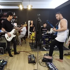 คอร์ดเพลง หมดห่วง COCKTAIL